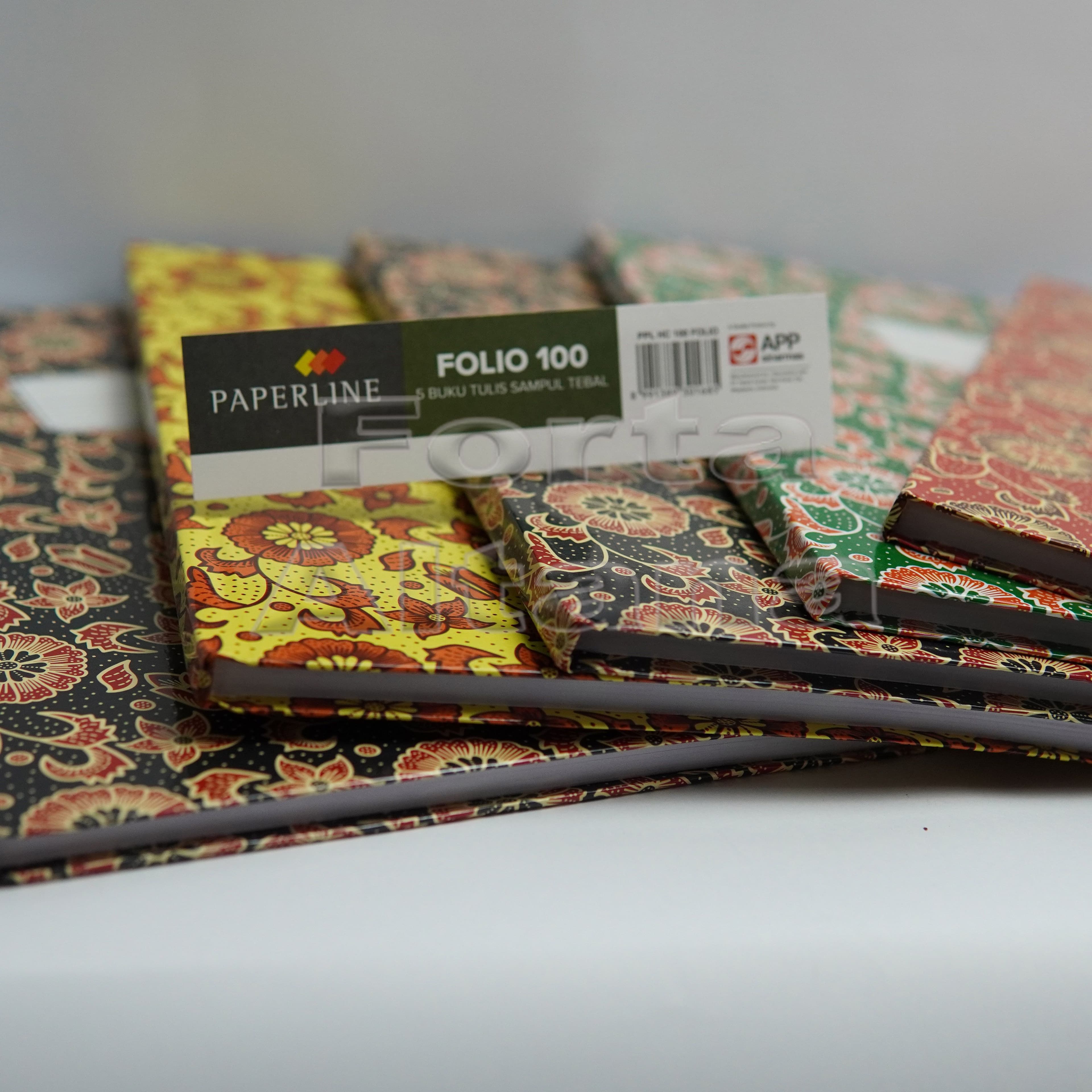 Buku Tulis Hardcover Folio 100 L Paperline